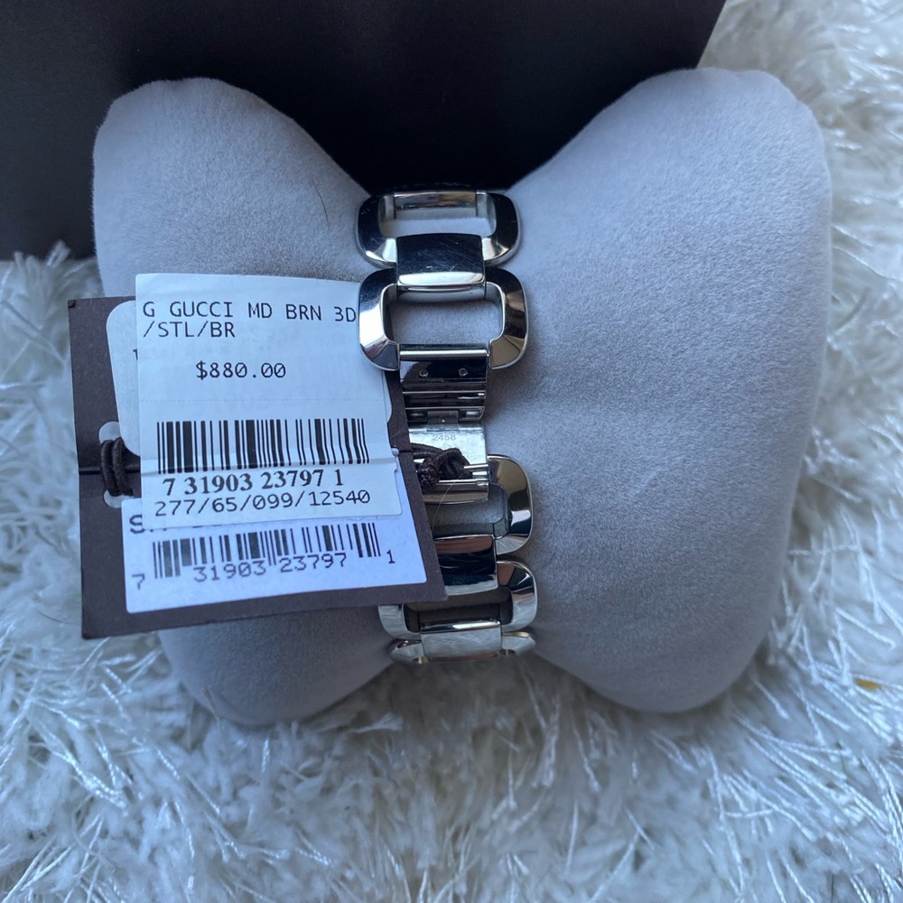 GUCCI Women’s watch G-Gucci YA125401 - Picture 8 of 10